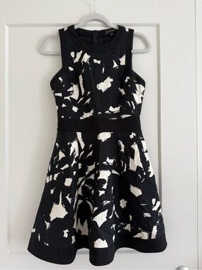 Banana Republic Black & White Floral-Print Fit-and-Flare Dress
